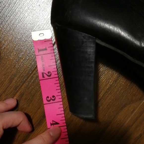 GUC genuine leather Hush Puppies winter boots - Picture 8 of 9